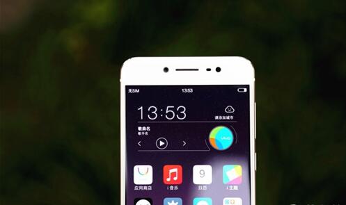 步步高手机最新款x7,步步高手机最新款X7，爱的纽带，陪伴的温馨日常