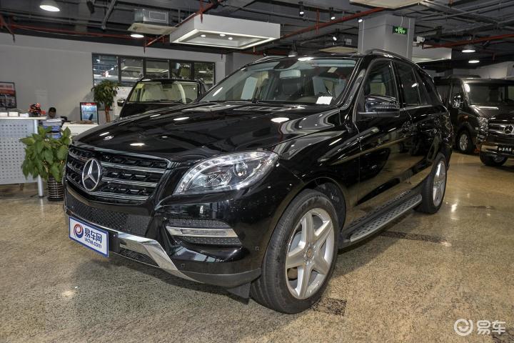 ml550奔驰最新报价豪华,ML550奔驰最新报价豪华——科技巨献，驾驭未来的豪华之旅