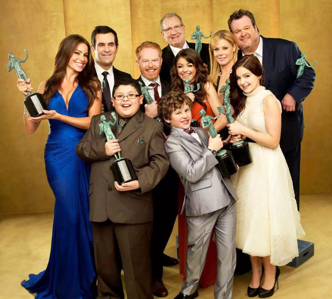 摩登家庭最新一季,摩登家庭最新一季，温馨日常的欢乐时光