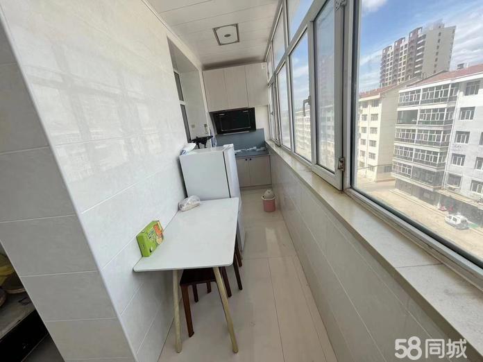 三元广告集宁租房最新,三元广告集宁租房最新，小巷深处的独特风情