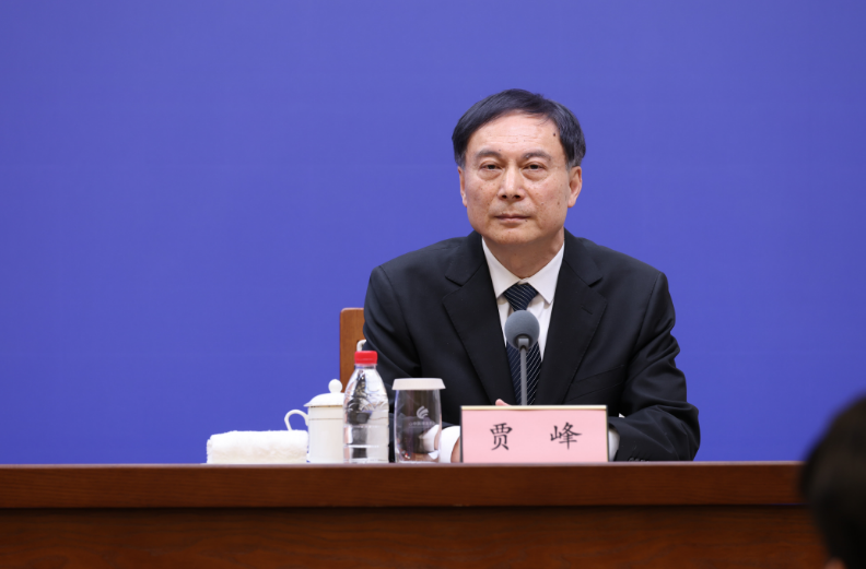 刘强玛纳斯坠楼原因分析,方案优化实施_ZSG27.284VR版