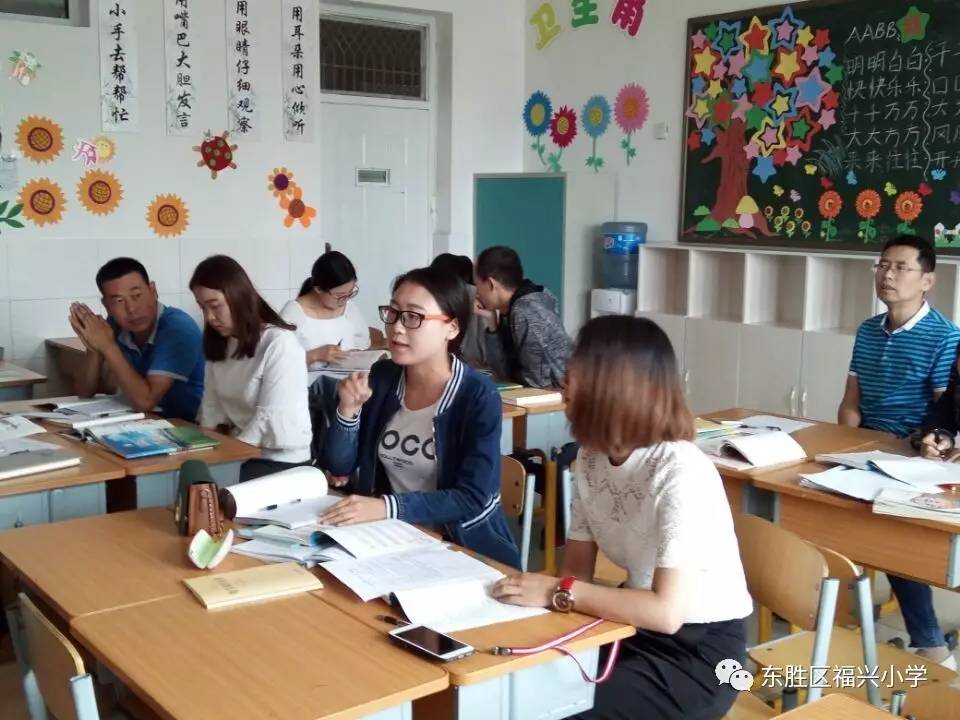 澳门一码一肖100%,动态解读分析_QHG27.296闪电版