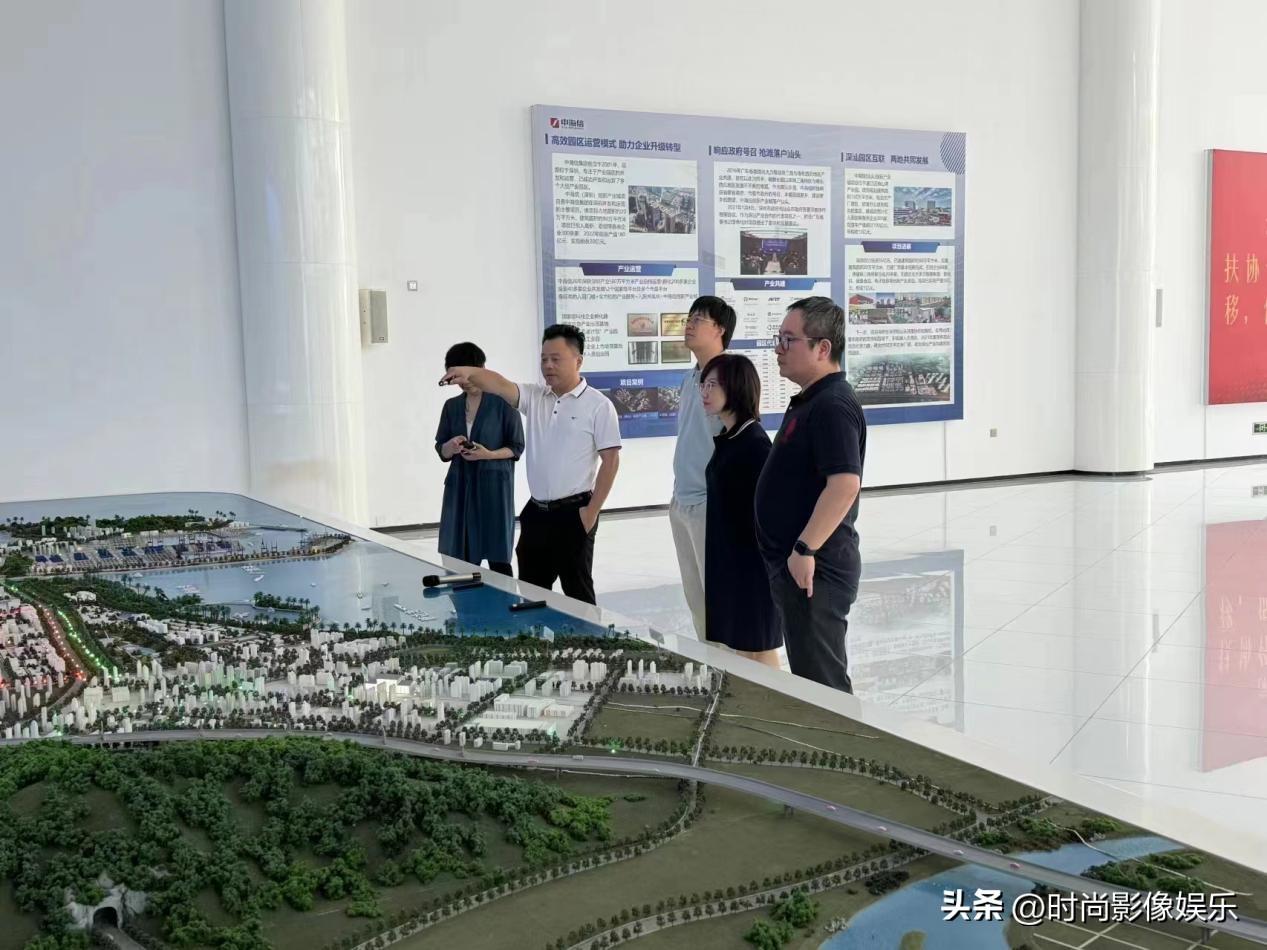 濠江论坛2024年最新版发布,现况评判解释说法_FCP81.712高级版